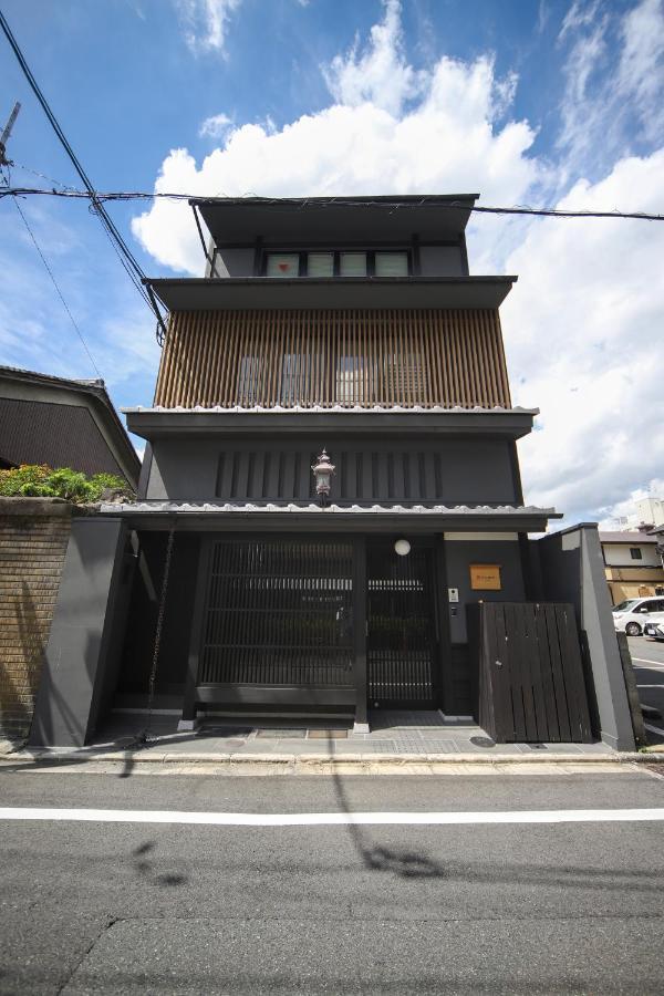 酒店 利々 Lili
